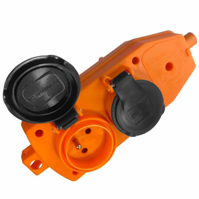 Rozgałęźnik czwórnik 4 gniazdka 16A 230V IPP44